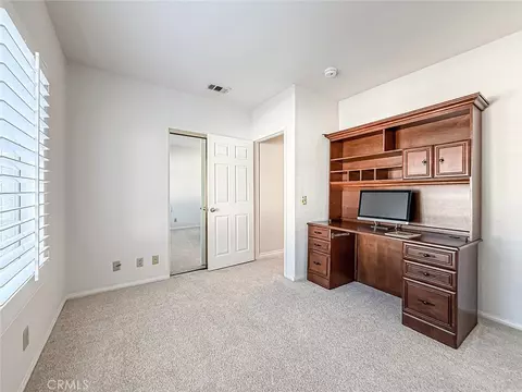 Bedroom - 549 Myrtle Ct, Oak Park, CA 91377 photo 2 of 9