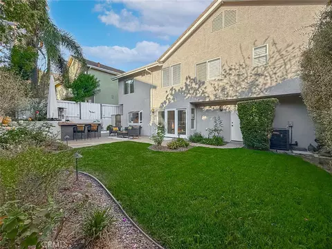 Exterior - 549 Myrtle Ct, Oak Park, CA 91377 photo 9 of 20
