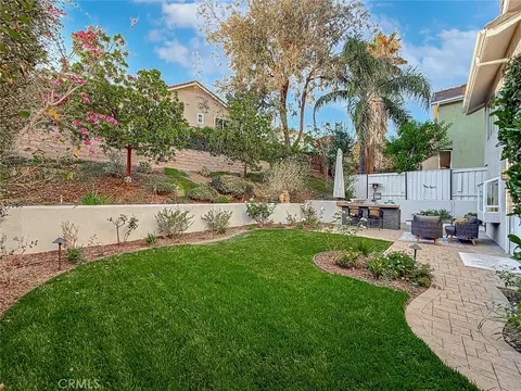 Exterior - 549 Myrtle Ct, Oak Park, CA 91377 photo 8 of 20