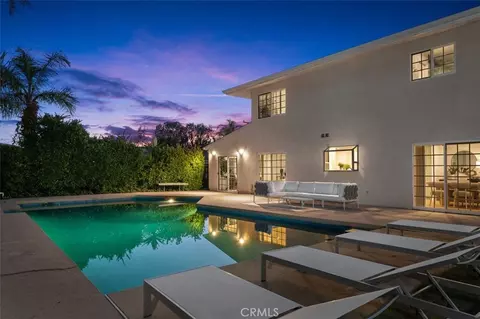 22534 Liberty Bell Rd, Calabasas, CA 91302