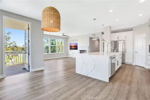 Living - 1431 Windshore, Oxnard, CA 93035 photo 1 of 6