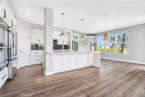 Kitchen - 1431 Windshore, Oxnard, CA 93035 photo 2 of 3