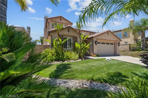 Exterior - 19628 Mathilde Ln, Saugus, CA 91350 photo 2 of 8