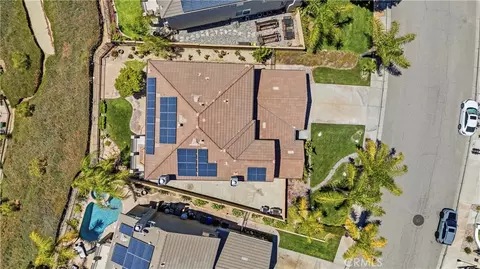 View/Area - 19628 Mathilde Ln, Saugus, CA 91350 photo 2 of 4