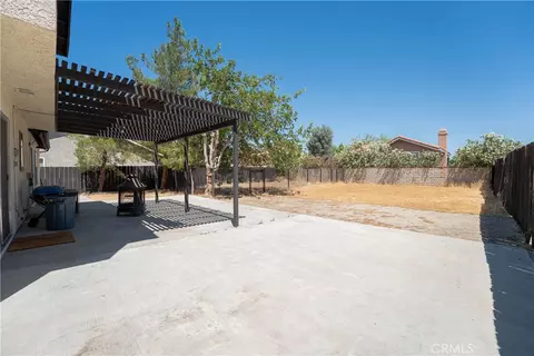 Exterior - 5347 E Avenue R11, Palmdale, CA 93552 photo 3 of 8
