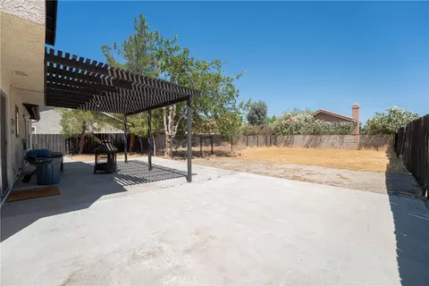 Exterior - 5347 E Avenue R11, Palmdale, CA 93552 photo 3 of 9