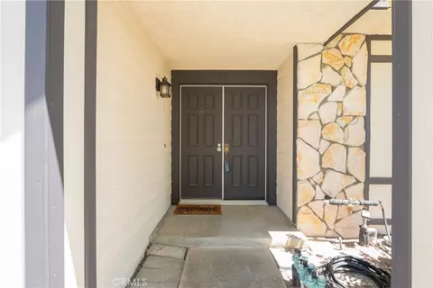 Entry Way - 5347 E Avenue R11, Palmdale, CA 93552 photo 5 of 5