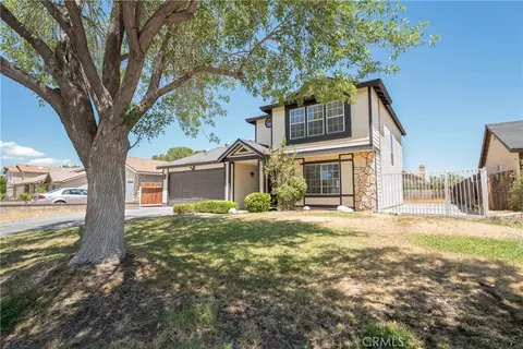 Exterior - 5347 E Avenue R11, Palmdale, CA 93552 photo 8 of 9