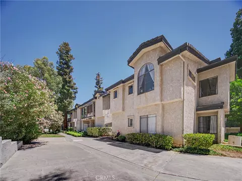 5738 Skyview Way UNIT B, Agoura Hills, CA 91301