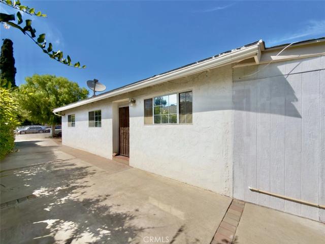11454 Sunburst St, Sylmar, CA 91342