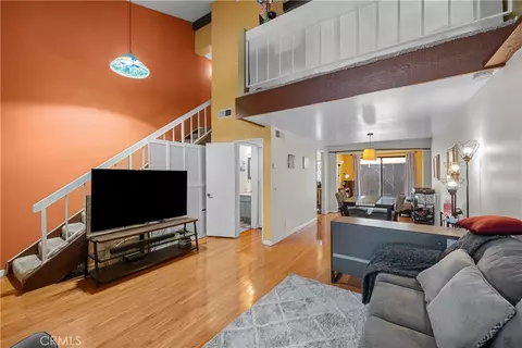 Living - 16745 Vanowen, Van Nuys, CA 91406 photo 2 of 2