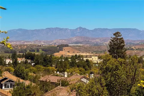 View/Area - 12077 Haven Crst, Moorpark, CA 93021 photo 1 of 4