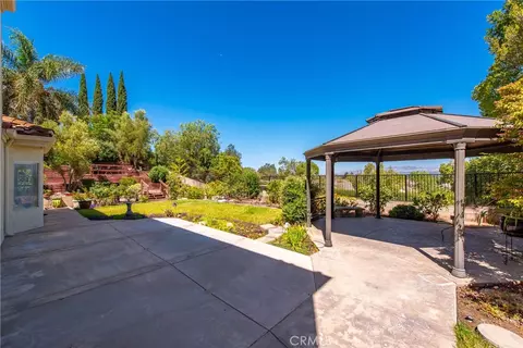 Exterior - 12077 Haven Crst, Moorpark, CA 93021 photo 3 of 9