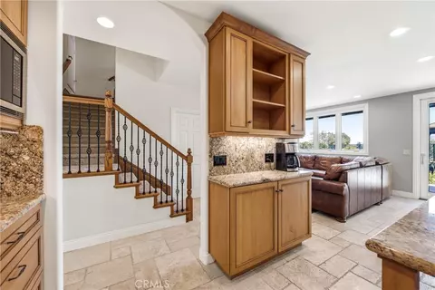 Entry Way - 12077 Haven Crst, Moorpark, CA 93021 photo 5 of 8