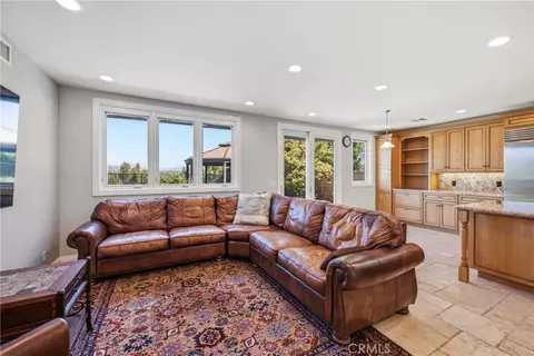 Living - 12077 Haven Crst, Moorpark, CA 93021 photo 5 of 8