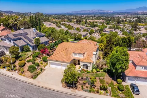 View/Area - 12077 Haven Crst, Moorpark, CA 93021 photo 3 of 4