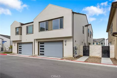 Exterior - 27632 Ensemble, Valencia, CA 91381 photo 4 of 4