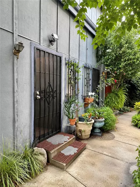 9346 Van Nuys Blvd #4, Panorama City, CA 91402