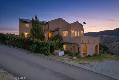 Exterior - 19701 Dovetail, Tehachapi, CA 93561 photo 2 of 15