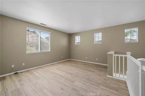 Living - 28454 Cascade, Castaic, CA 91384 photo 11 of 15