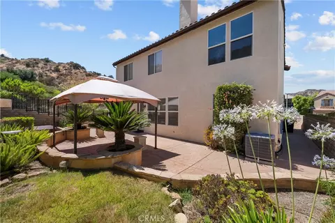 Exterior - 28454 Cascade, Castaic, CA 91384 photo 2 of 8