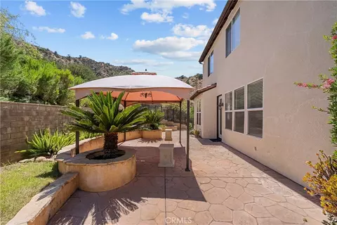 Exterior - 28454 Cascade, Castaic, CA 91384 photo 3 of 8