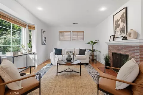 14335 Magnolia, Sherman Oaks, CA 91423