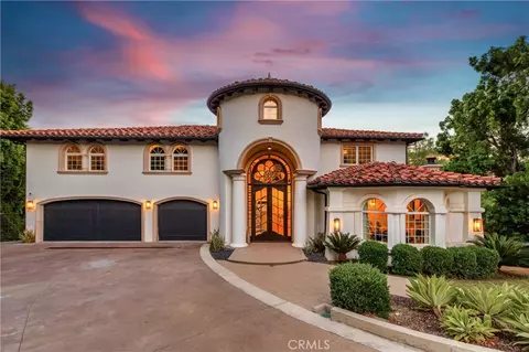 30 Saddlebow Rd, Bell Canyon, CA 91307