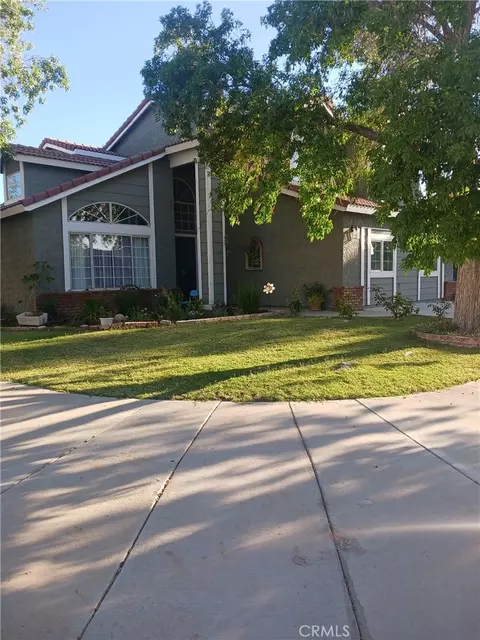 660 E Avenue J10, Lancaster, CA 93535 photo 2