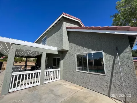 660 E Avenue J10, Lancaster, CA 93535 photo 8