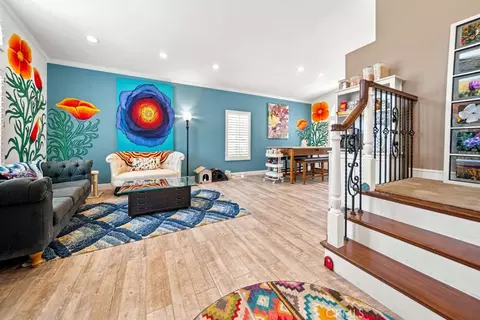 Living - 22237 Birmingham Pl, Saugus, CA 91350 photo 3 of 5