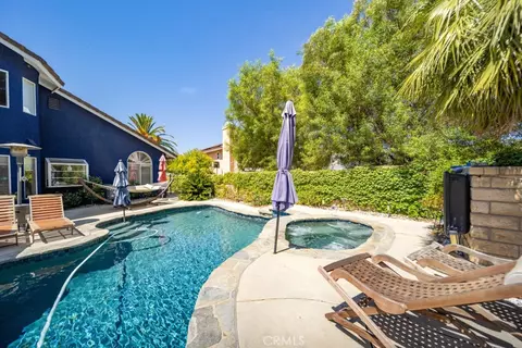 Exterior - 22237 Birmingham Pl, Saugus, CA 91350 photo 7 of 14