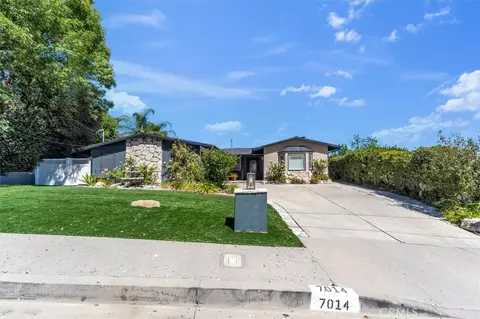 7014 Middlesbury Rdg, West Hills, CA 91307