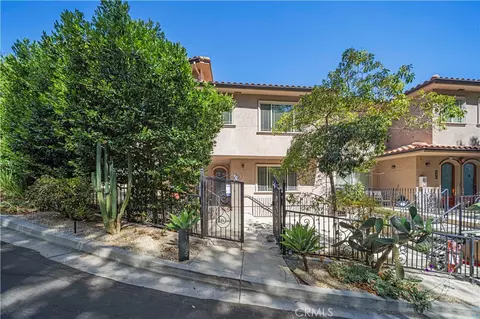 11145 Sunshine Ter #102, Studio City, CA 91604