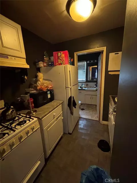 723 E 6th, Long Beach, CA 90802 photo 2