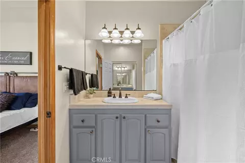 Bath - 820 Arbula, Crestline, CA 92325 photo 3 of 4