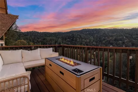 Exterior - 820 Arbula, Crestline, CA 92325 photo 2 of 5