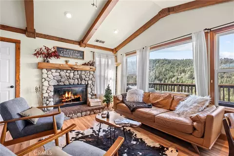 Living - 820 Arbula, Crestline, CA 92325 photo 3 of 8
