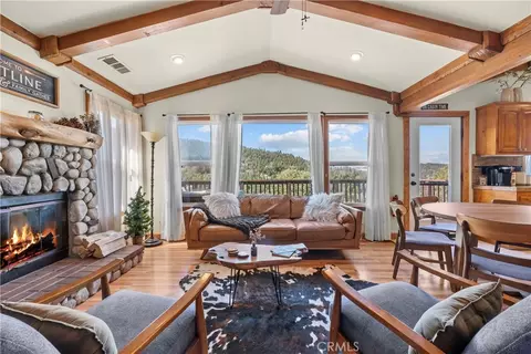 Living - 820 Arbula, Crestline, CA 92325 photo 5 of 8