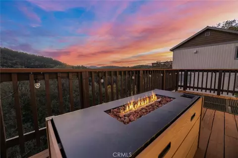 Exterior - 820 Arbula, Crestline, CA 92325 photo 4 of 7