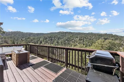 Exterior - 820 Arbula, Crestline, CA 92325 photo 6 of 7