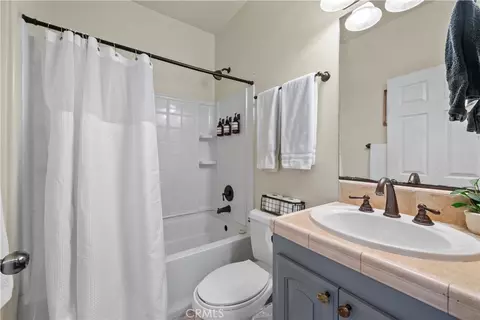 Bath - 820 Arbula, Crestline, CA 92325 photo 1 of 3
