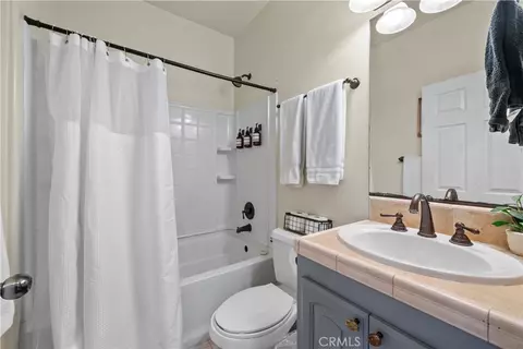 Bath - 820 Arbula, Crestline, CA 92325 photo 1 of 4