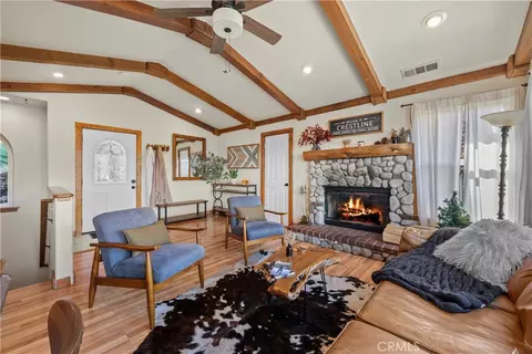 Living - 820 Arbula, Crestline, CA 92325 photo 6 of 8