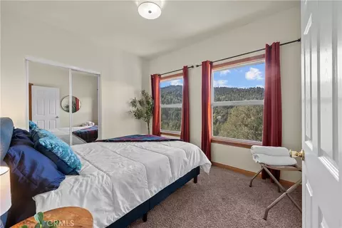 Bedroom - 820 Arbula, Crestline, CA 92325 photo 3 of 9