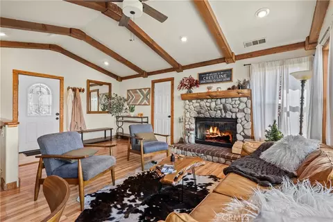 Living - 820 Arbula, Crestline, CA 92325 photo 4 of 8