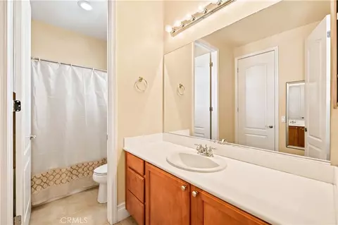 Bath - 3625 Paddock, Lancaster, CA 93536 photo 6 of 8