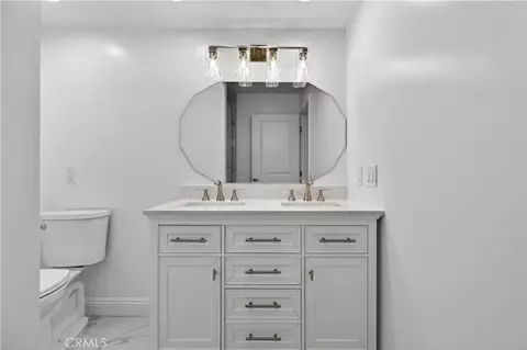 Bath - 7515 Mcgroarty, Tujunga, CA 91042 photo 5 of 5