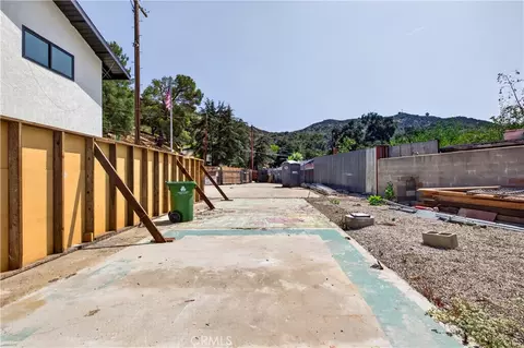 Exterior - 7515 Mcgroarty, Tujunga, CA 91042 photo 9 of 12