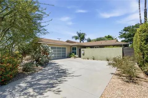 7815 Faust, West Hills, CA 91304
